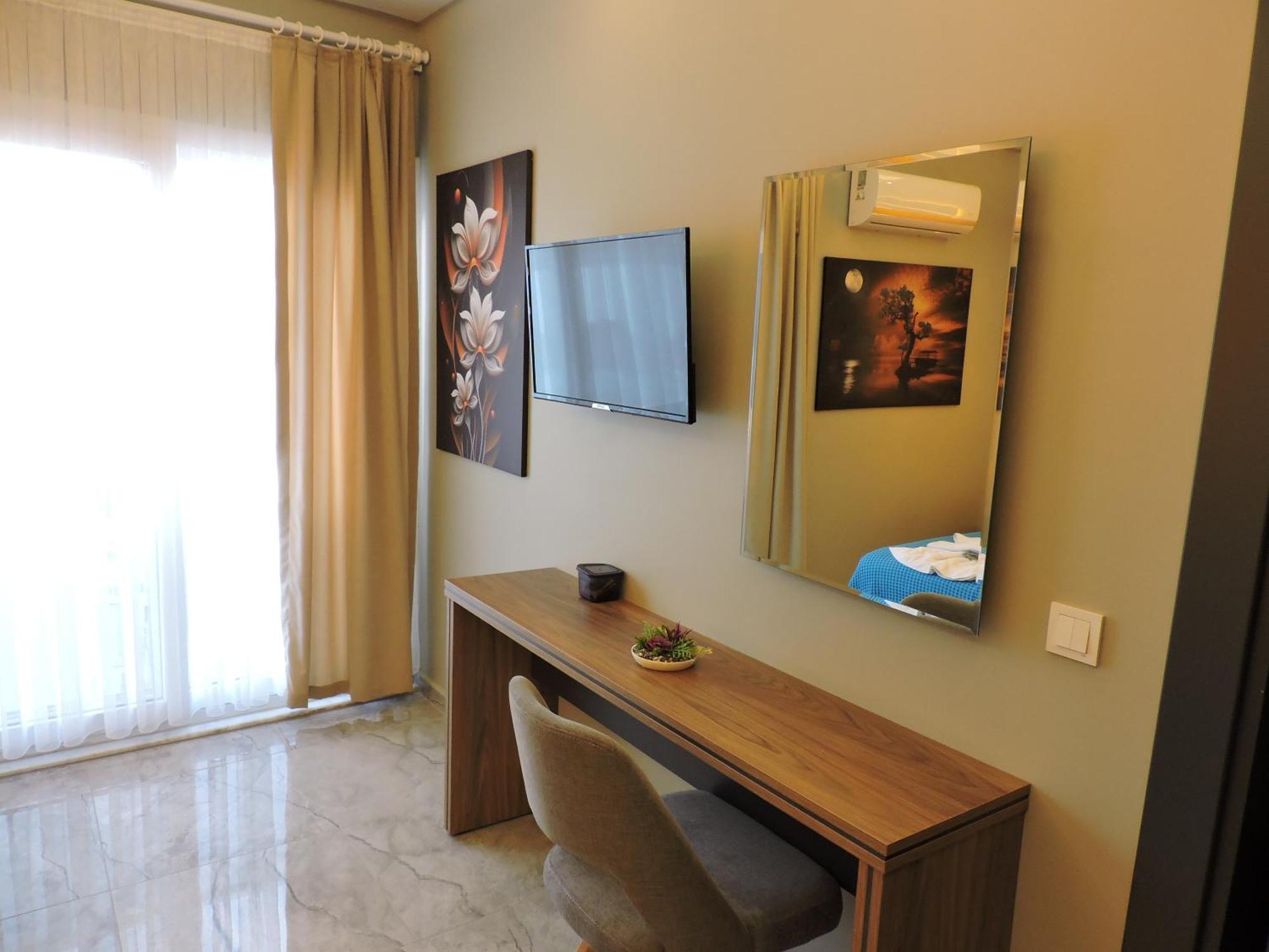 Basar Hotel Erdemli Bagian luar foto